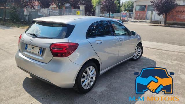 MERCEDES-BENZ A 160 d Executive