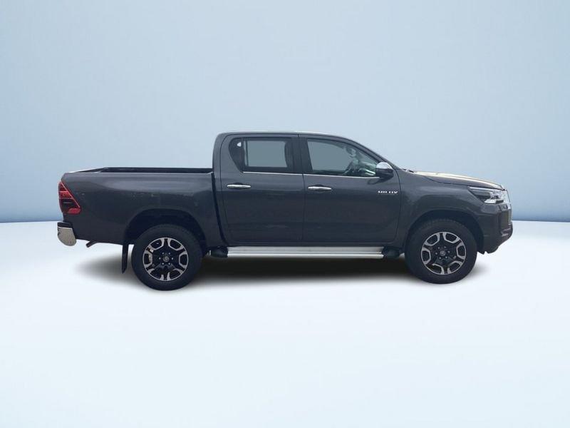 Toyota Hilux 2.4 Diesel AT Double Cab 4WD Executive MY24