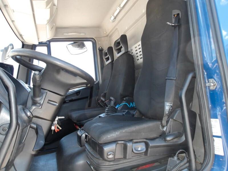 IVECO EUROCARGO 120 - 22 (Euro 6) 399.796 km