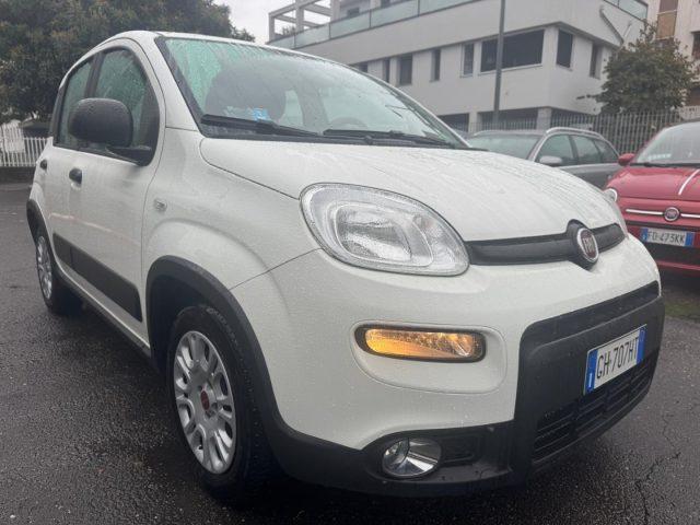 FIAT Panda 1.0 GSE S&S Hybrid Street (AUTOCARRO N1)