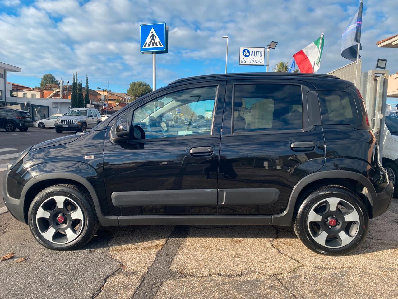 FIAT Panda 1.0 hybrid CROSS 5posti RadioAPP CarPlay