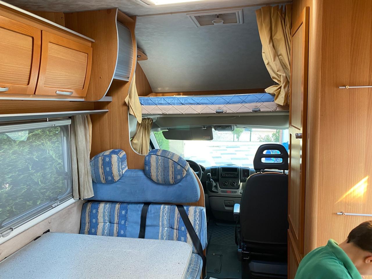 Camper mansardato Ducato 2.3d 6 posti