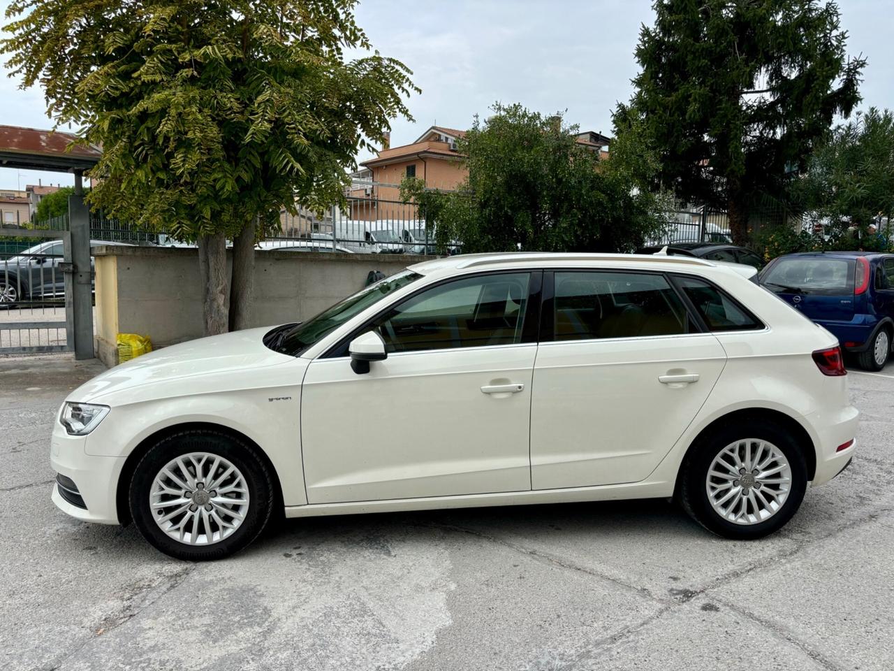 Audi A3 SPB 1.4 TFSI g-tron Ambition