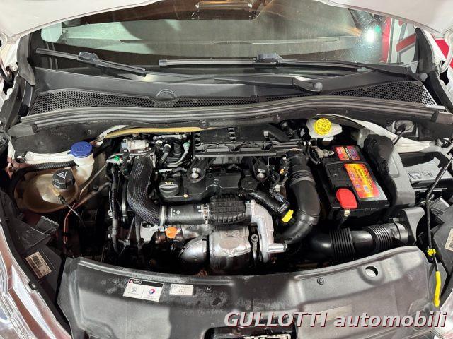 PEUGEOT 208 1.4 8V HDi 68CV 5p. Allure