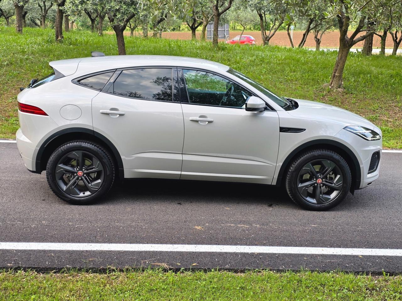 Jaguar E-Pace 2.0D 4x4 163 CV R-Dynamic - 2022
