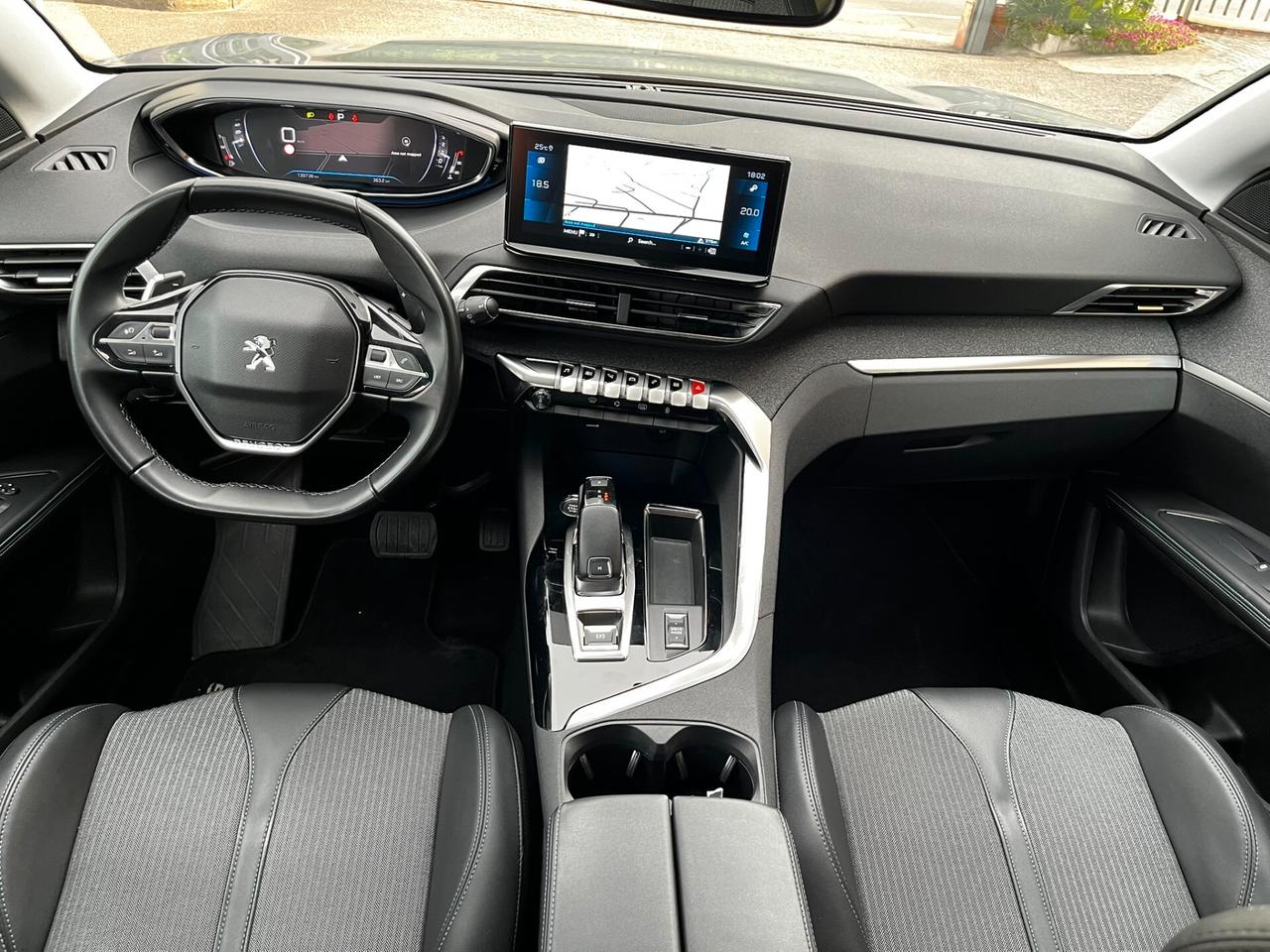 Peugeot 5008 BlueHDi Allure Pack *AUTOCARRO N1*