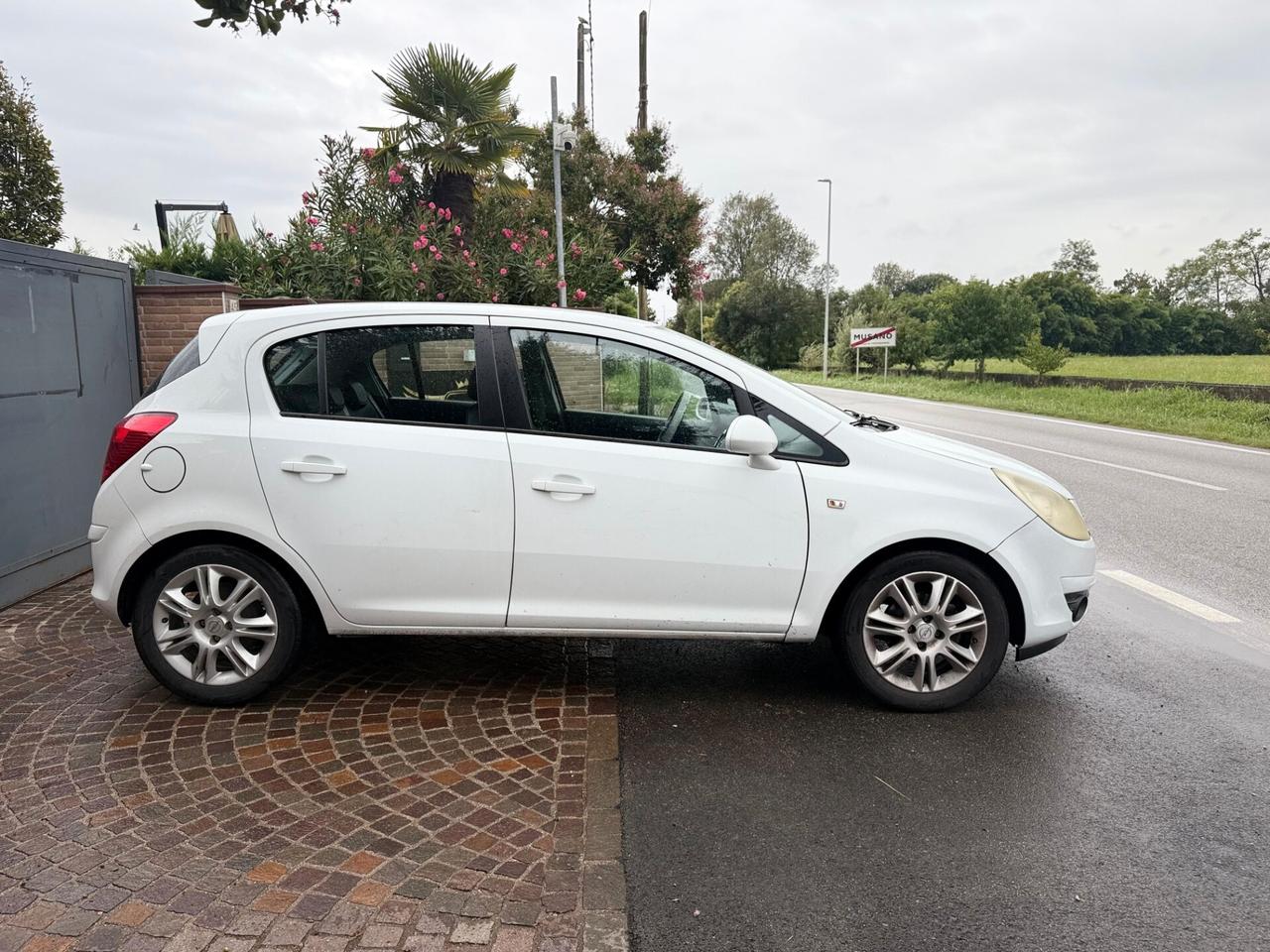 Opel Corsa 1.3 CDTI 75CV ecoFLEX 5 porte Cosmo