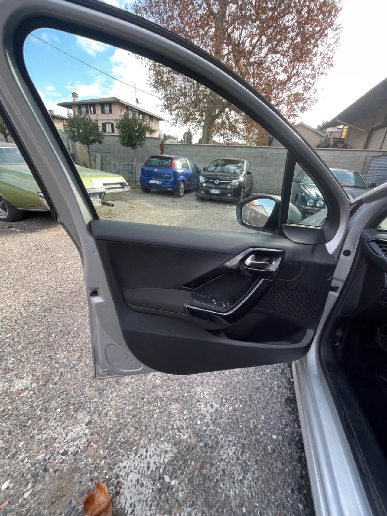 Peugeot 208 1.4 VTi 95 CV 3p. Allure