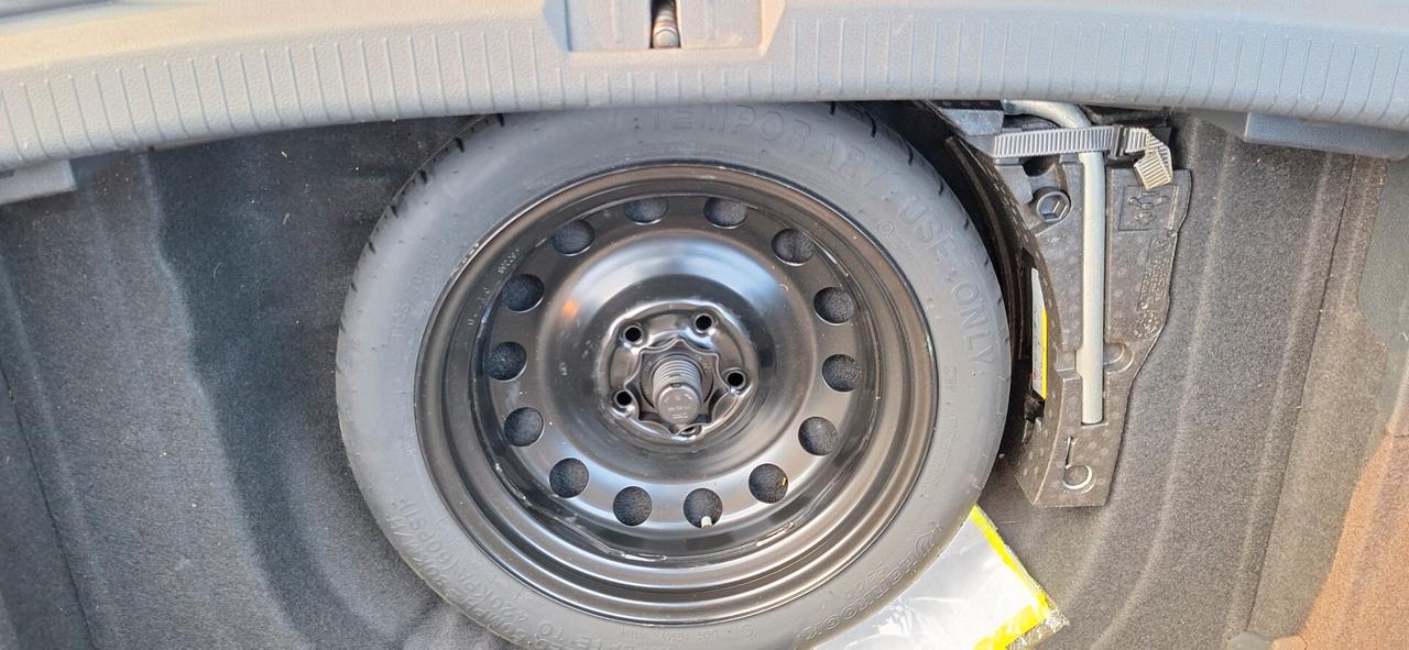 Volkswagen Golf 1.2 TSI 85 CV 5p. Trendline BlueMotion Technology