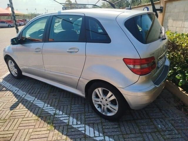 Mercedes-benz B 180 CDI Premium