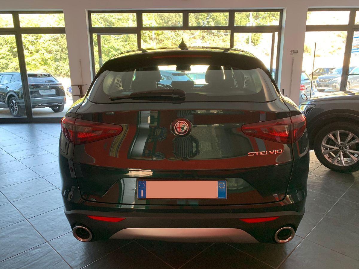 ALFA ROMEO - Stelvio - 2.2 T.diesel 160CV AT8 RWD Bus.