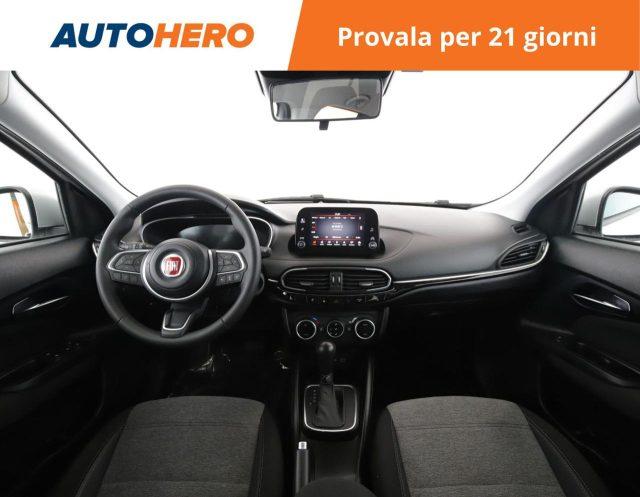FIAT Tipo 1.5 Hybrid DCT SW Cross