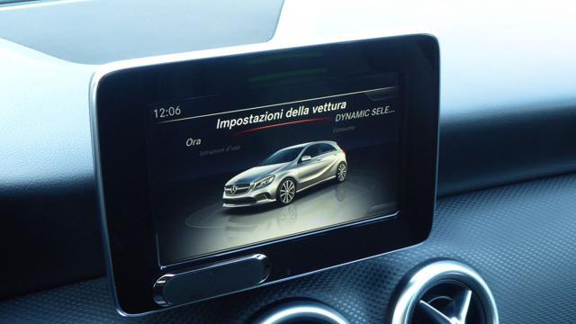 MERCEDES-BENZ A 160 d Automatic Business