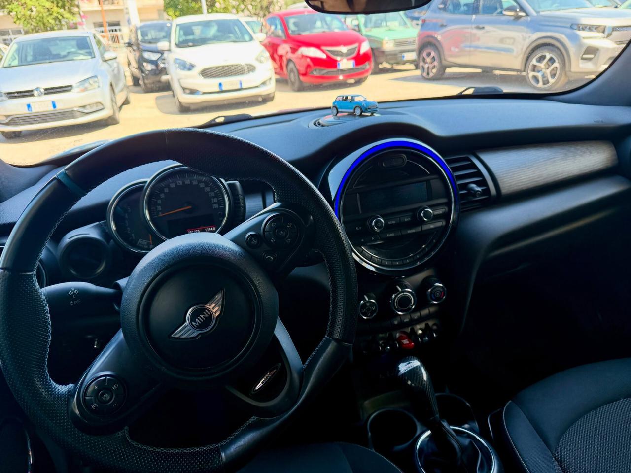 MINI 1.5 COOPER D