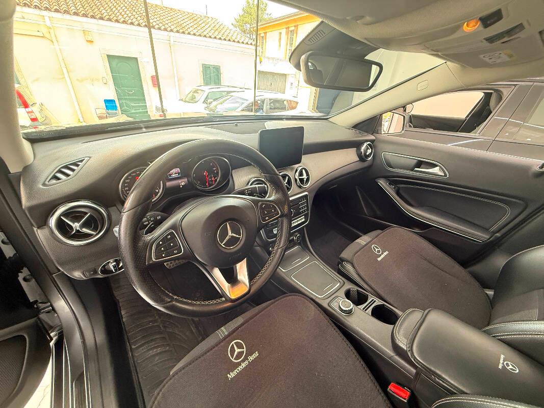 Mercedes Classe GLA GLA 200 d Premium auto AMG