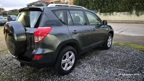 Toyota RAV 4 RAV4 2.2 D-4D 136 CV Sol