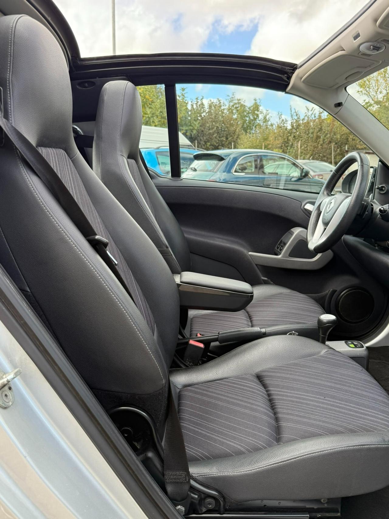 Smart ForTwo 1000 52 kW MHD cabrio passion