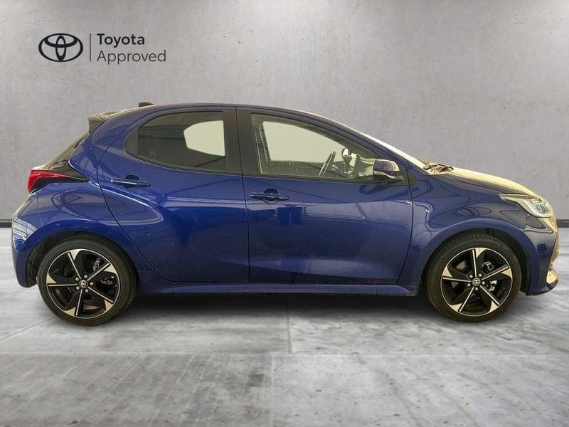 Toyota Yaris 15H 130HP LOUNGE MY25