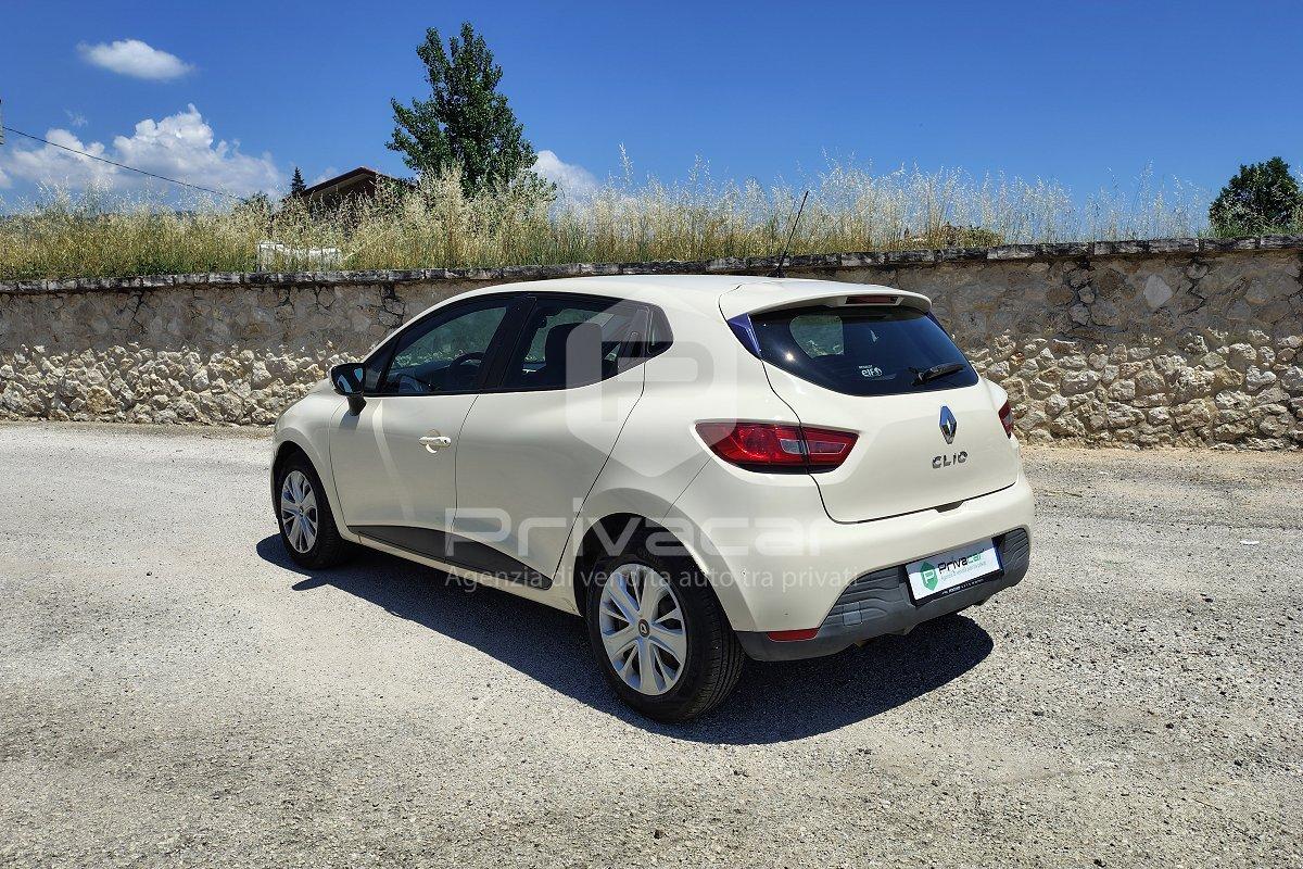 RENAULT Clio 1.2 75CV 5 porte Zen