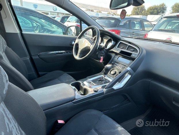 Peugeot 3008 1.6 HDi 110CV cambio robotizzato Prem