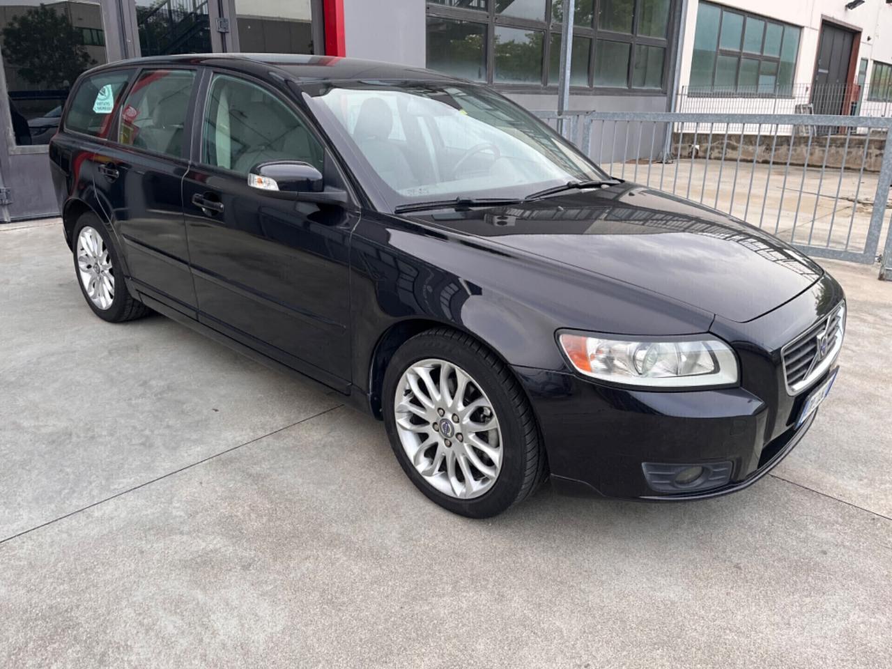 Volvo V50 2.0 D cat Momentum