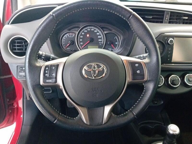 Toyota Yaris 1.0 5 porte Active