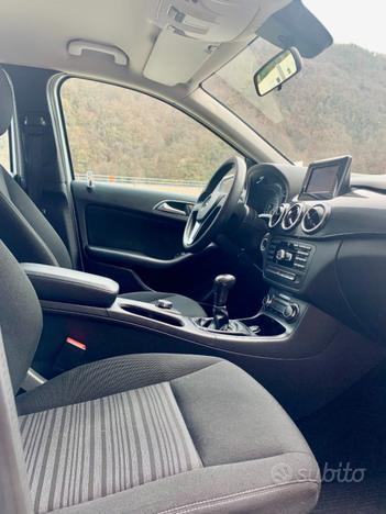 MERCEDES-BENZ B 180 CDI BLUEE EFFICIENCY Executi