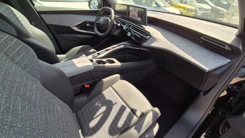 Peugeot 3008 Hybrid 145 e-DCS6 Allure - KMO 2025