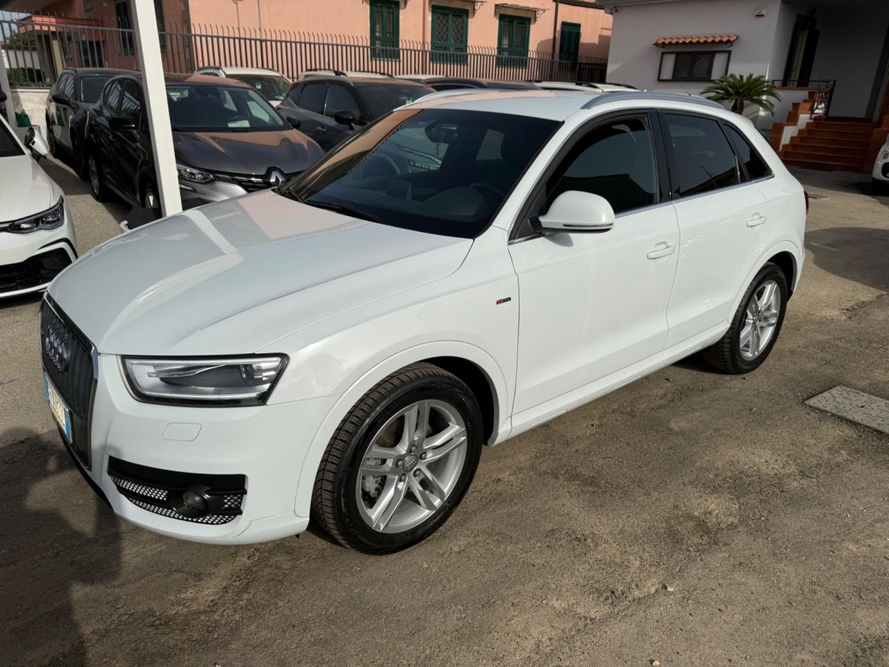 Audi Q3 2.0 tdi 177cv S-Line S-Tronic Quattro