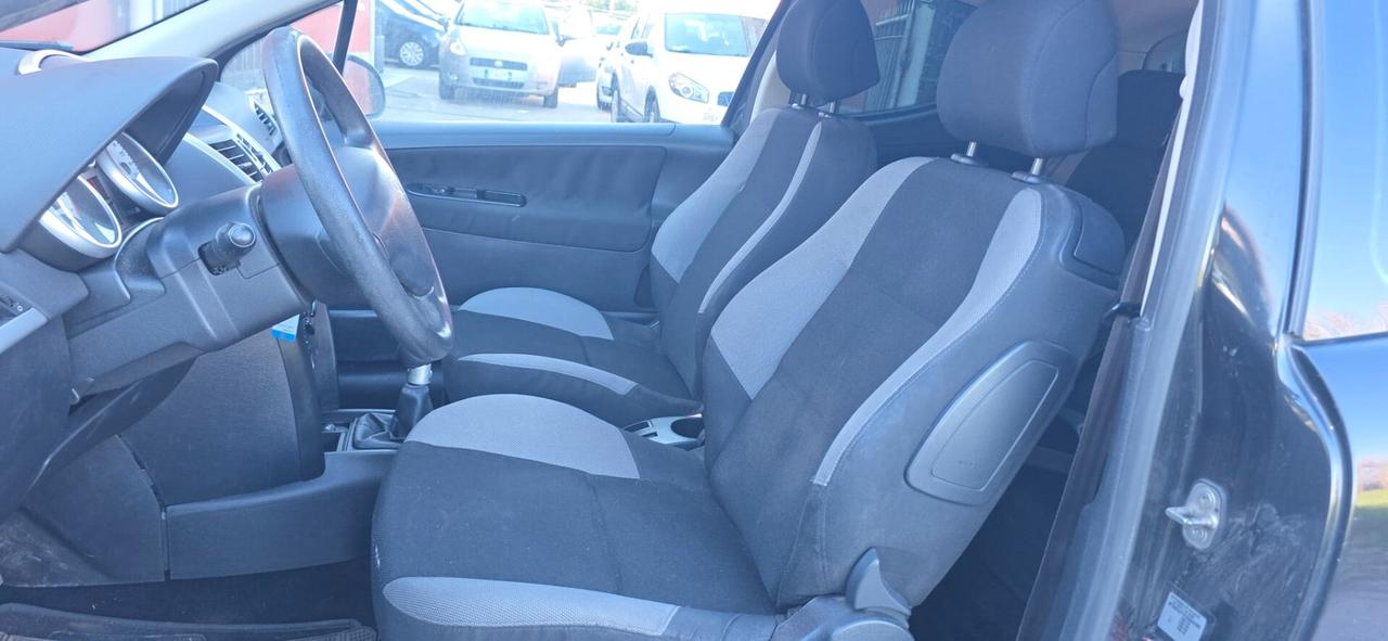 Peugeot 207 1.4 8V 75CV 3p. ONE Line neopatentati