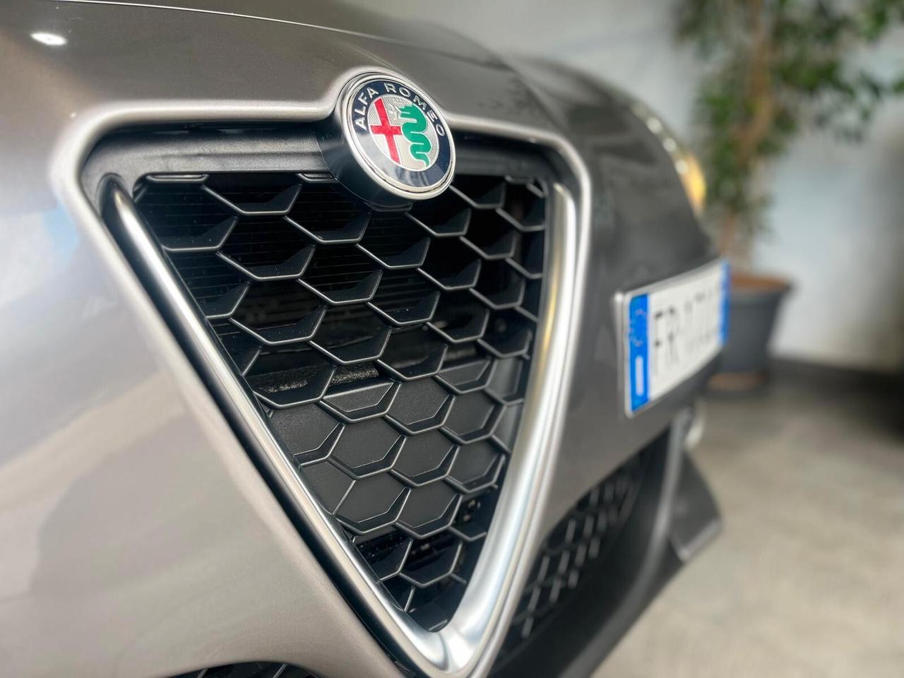 ALFA ROMEO GIULIETTA 1.6 JTDm 120 CV SUPER *UNICOPRO*2018