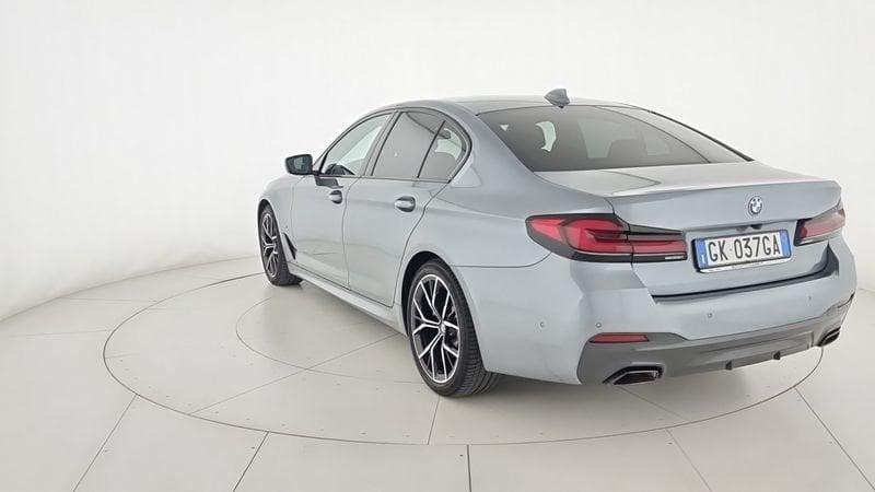 BMW Serie 5 520d 48V Msport