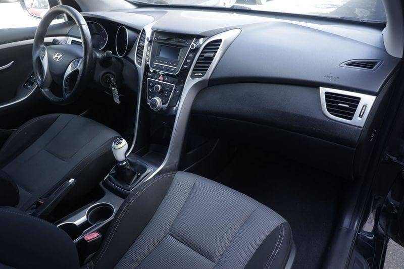 Hyundai i30 Hyundai i30 1.6 CRDi 5p. Comfort Unicoproprietario
