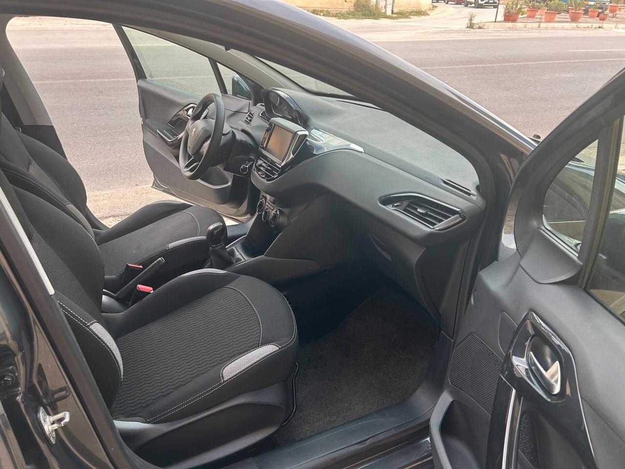 Peugeot 208 BlueHDi 75 S&S 5 porte Active