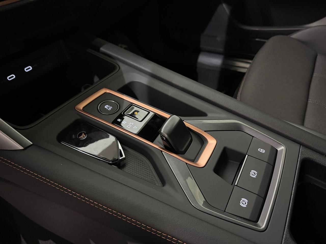 CUPRA Formentor 2024 1.5 hybrid 150cv dsg - VARI COLORI!