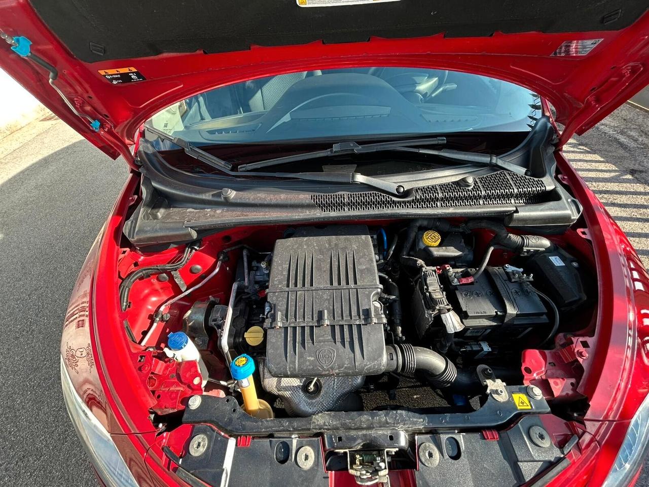 Lancia Ypsilon 1.2 69 CV 5 porte Gold ANNO 2017