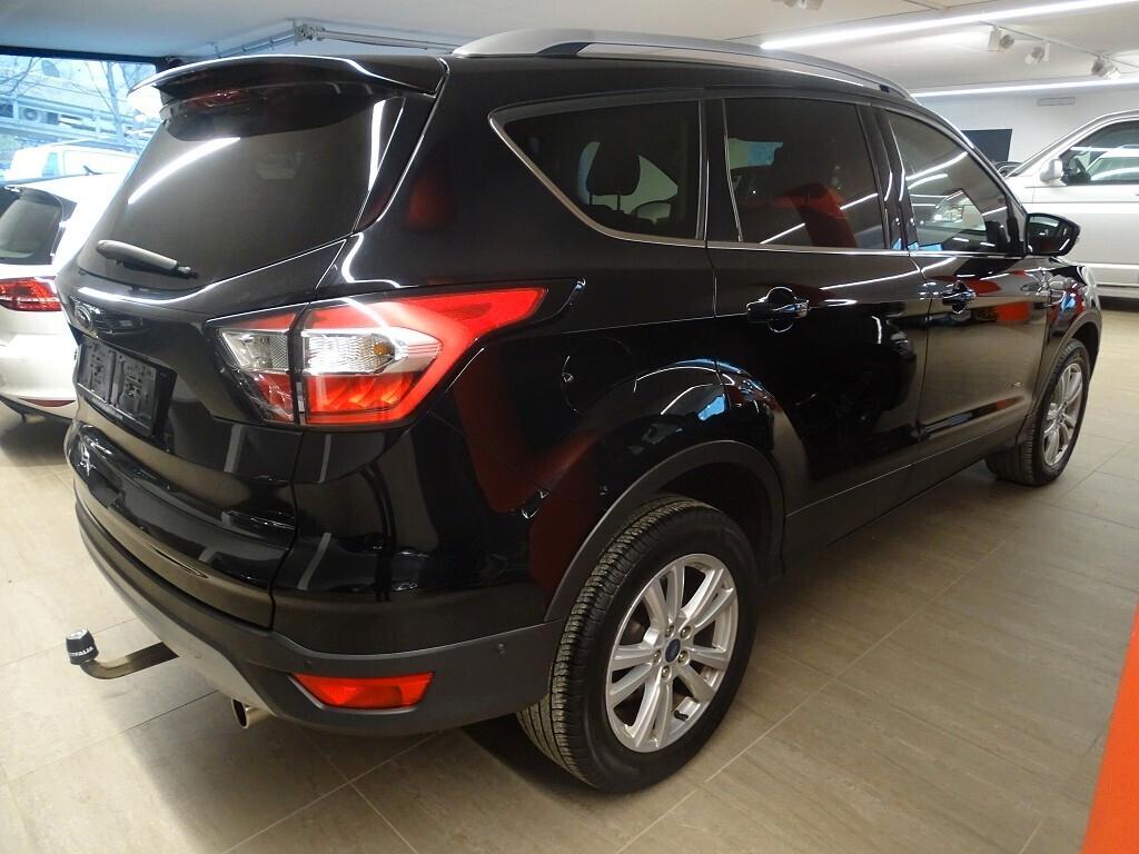 Ford Kuga 2.0 TDCI 4x4 Titanium 180 CV Euro 6