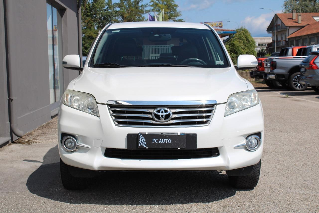 Toyota RAV 4 RAV4 2.2 D-4D 150 CV DPF Luxury