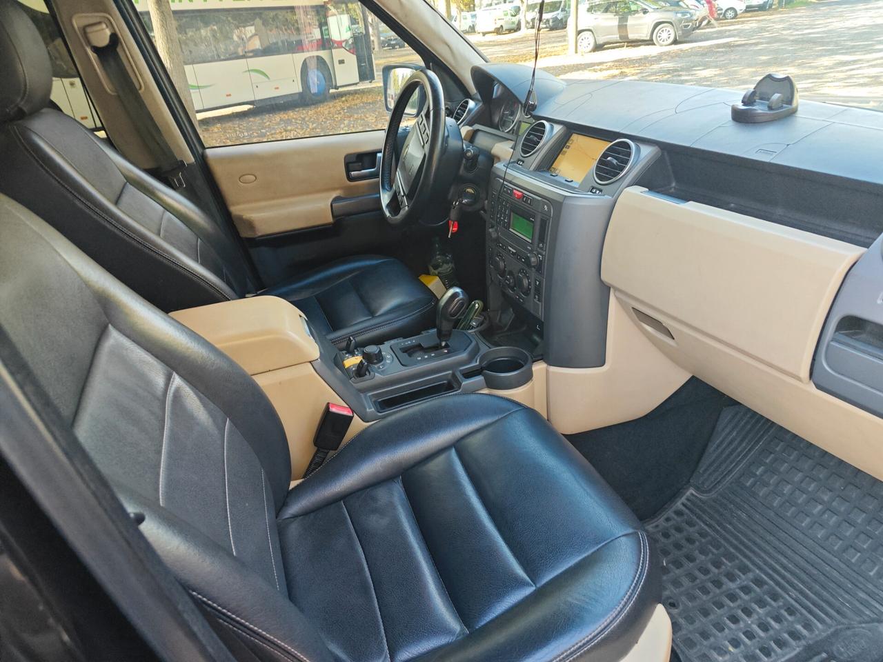 Land Rover Discovery 3 2.7 TDV6 HSE