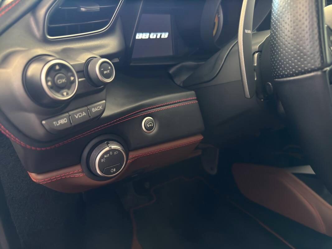 Ferrari 488 Coupe 3.9 GTB UFFICIALE ITALIANA
