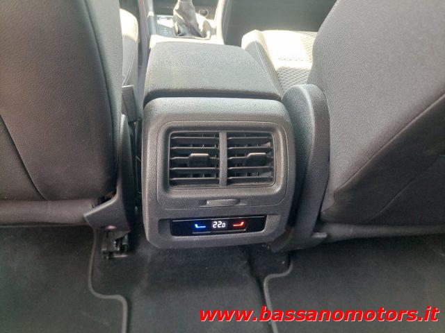 VOLKSWAGEN Touran 1.5 TSI ACT DSG Business BlueMotionTechnology