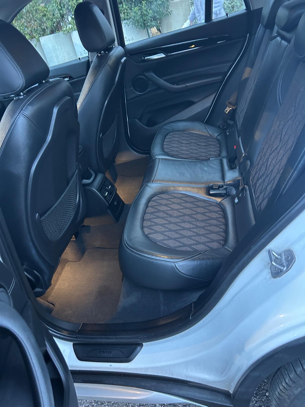 Bmw X1 sDrive18d xLine