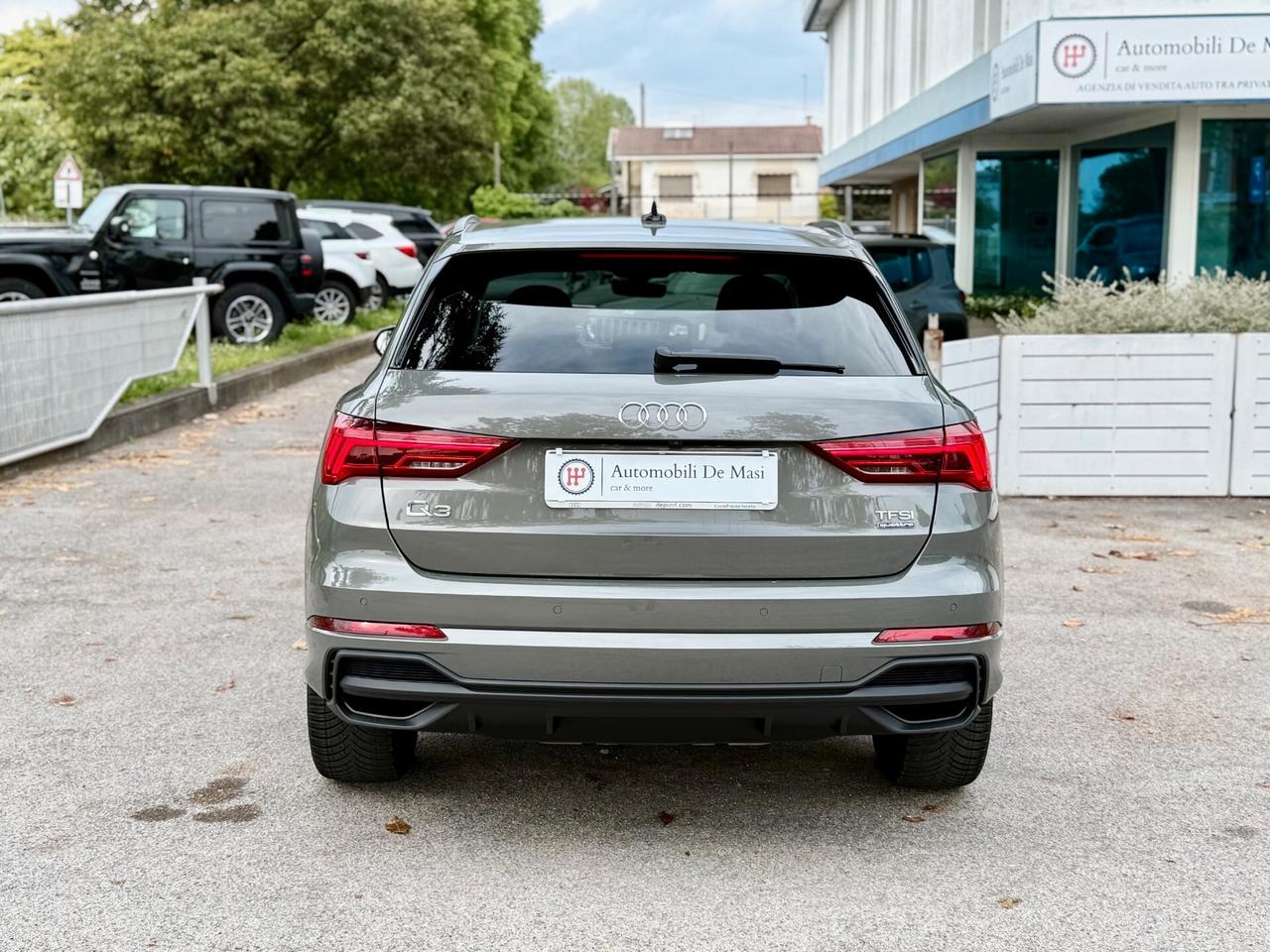 Audi Q3 45 2.0 tfsi S line edition quattro 245cv s-tronic FARI MATRIX