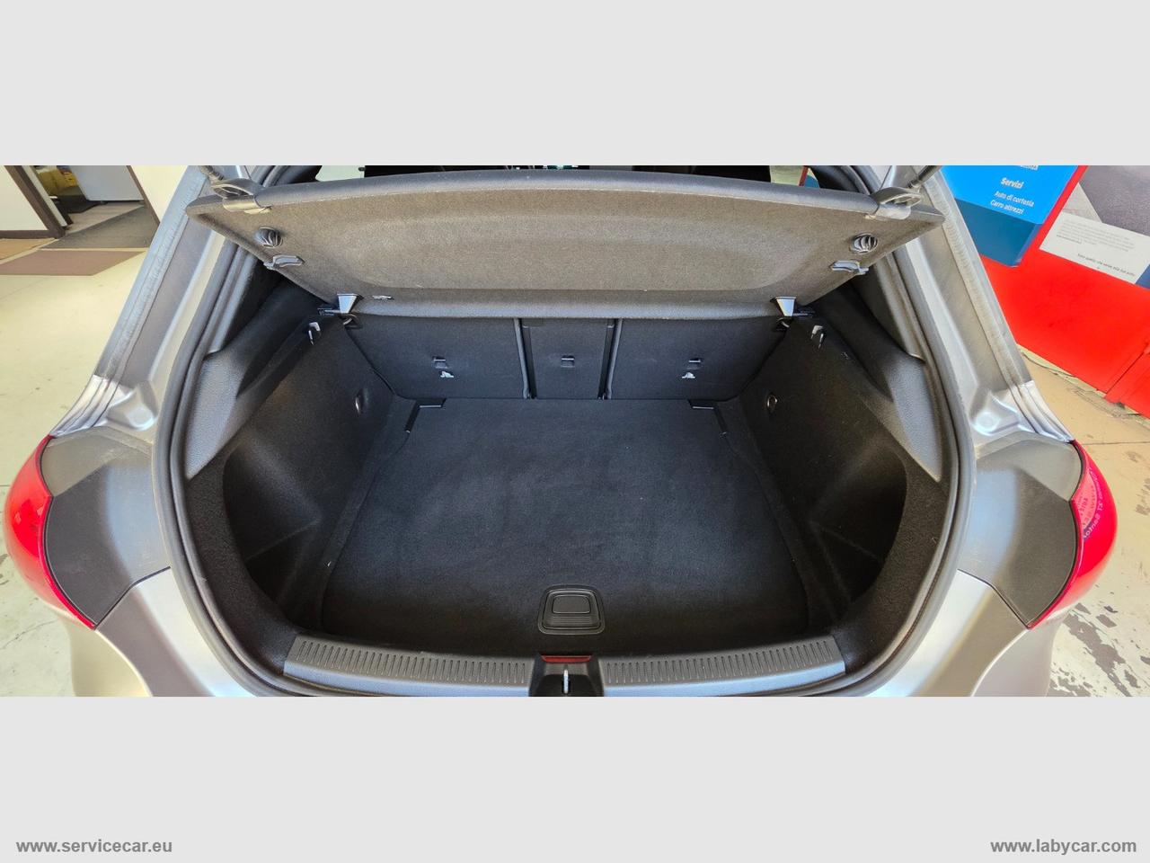 MERCEDES-BENZ A 35 AMG 4Matic Advanced Plus AMG Line