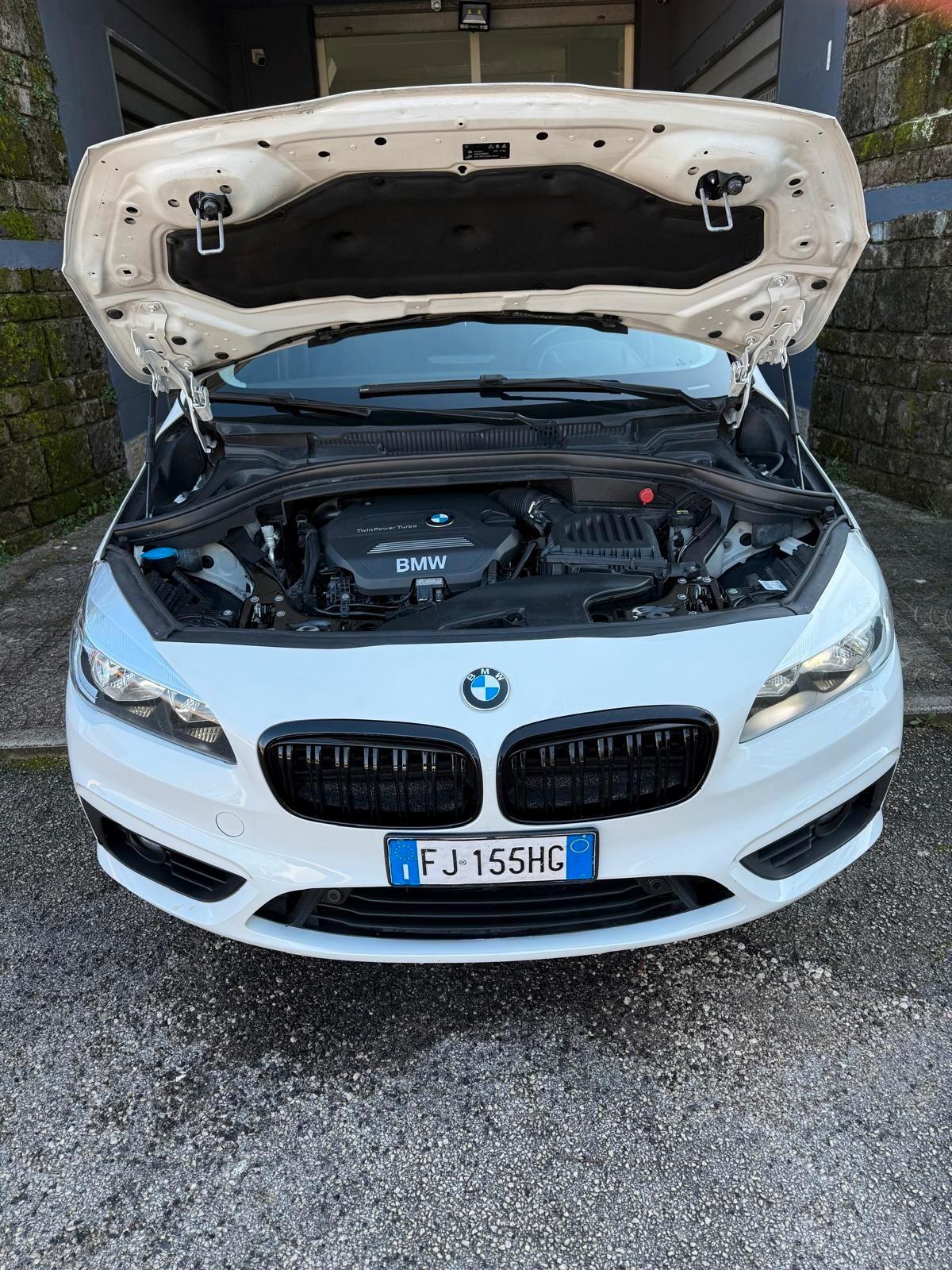 Bmw 2er Active Tourer 218d Luxury