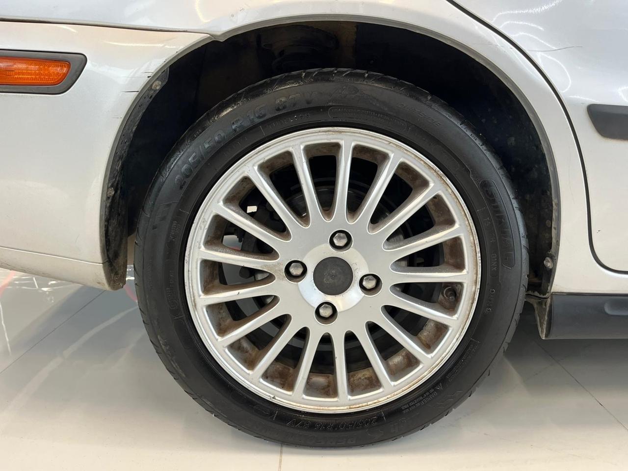 Volvo V40 1.9 D (116 CV) cat Sport MOTORE RIFATTO