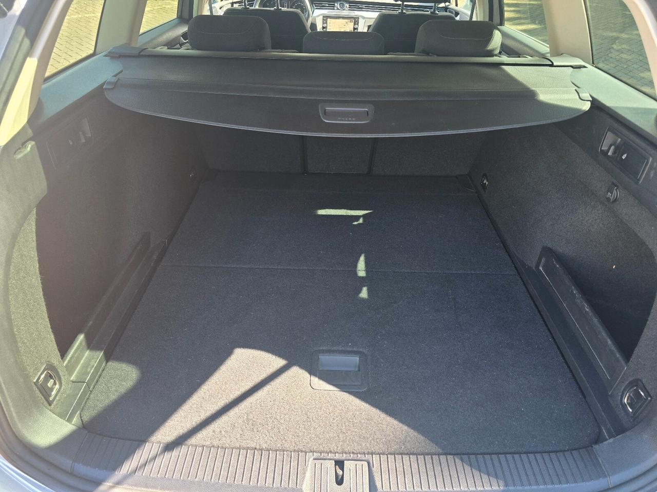 Volkswagen Passat Variant 1.6 TDI Business BlueMotion Technology