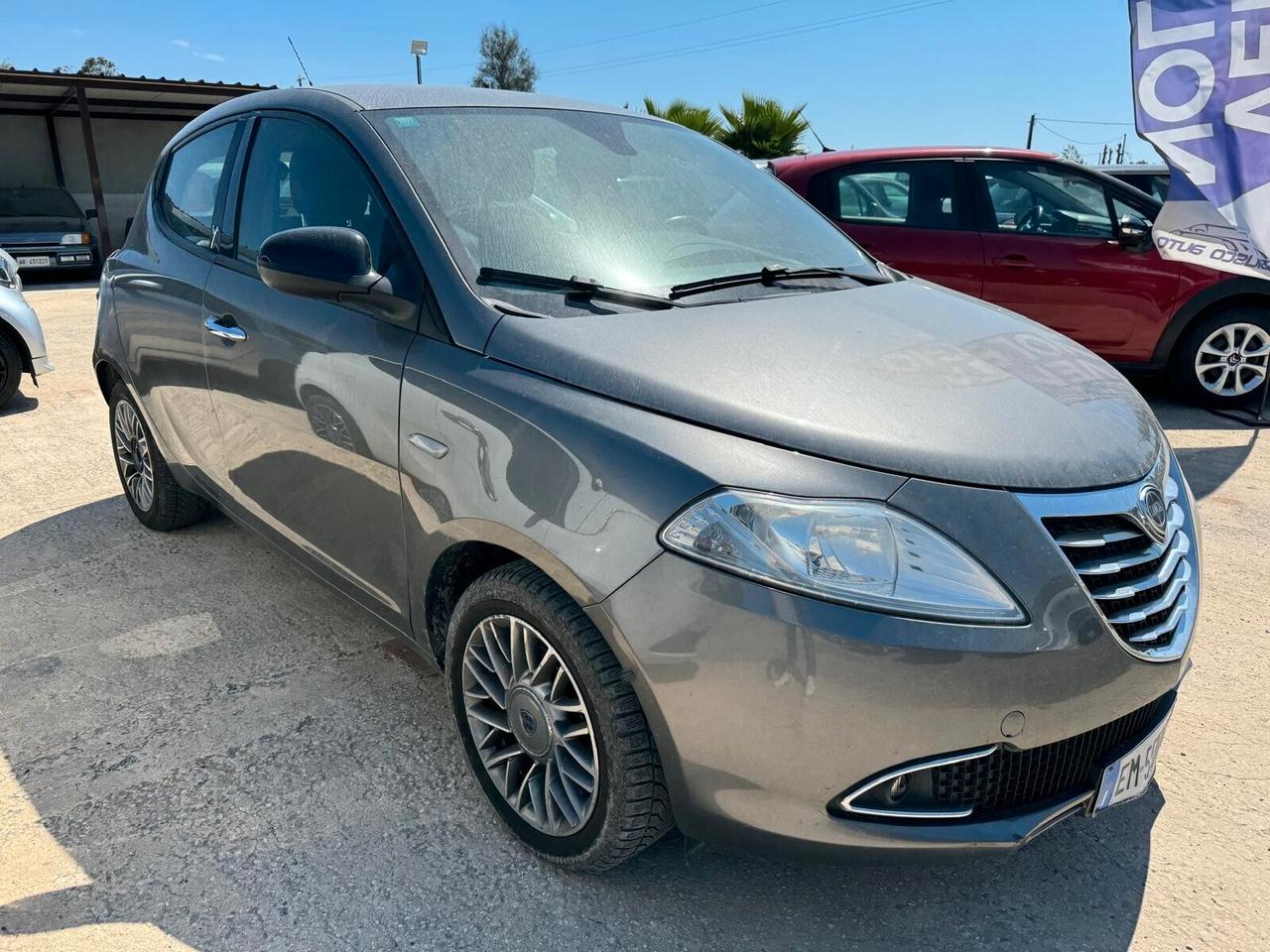 Lancia Ypsilon 1.3 MJT 16V 95 CV 5 porte S&S Gold