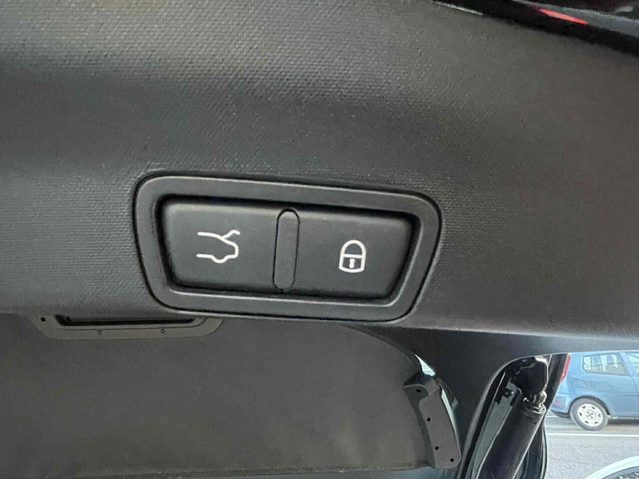 Alfa Romeo Stelvio 2.2 Turbodiesel 160 CV AT8 RWD Business