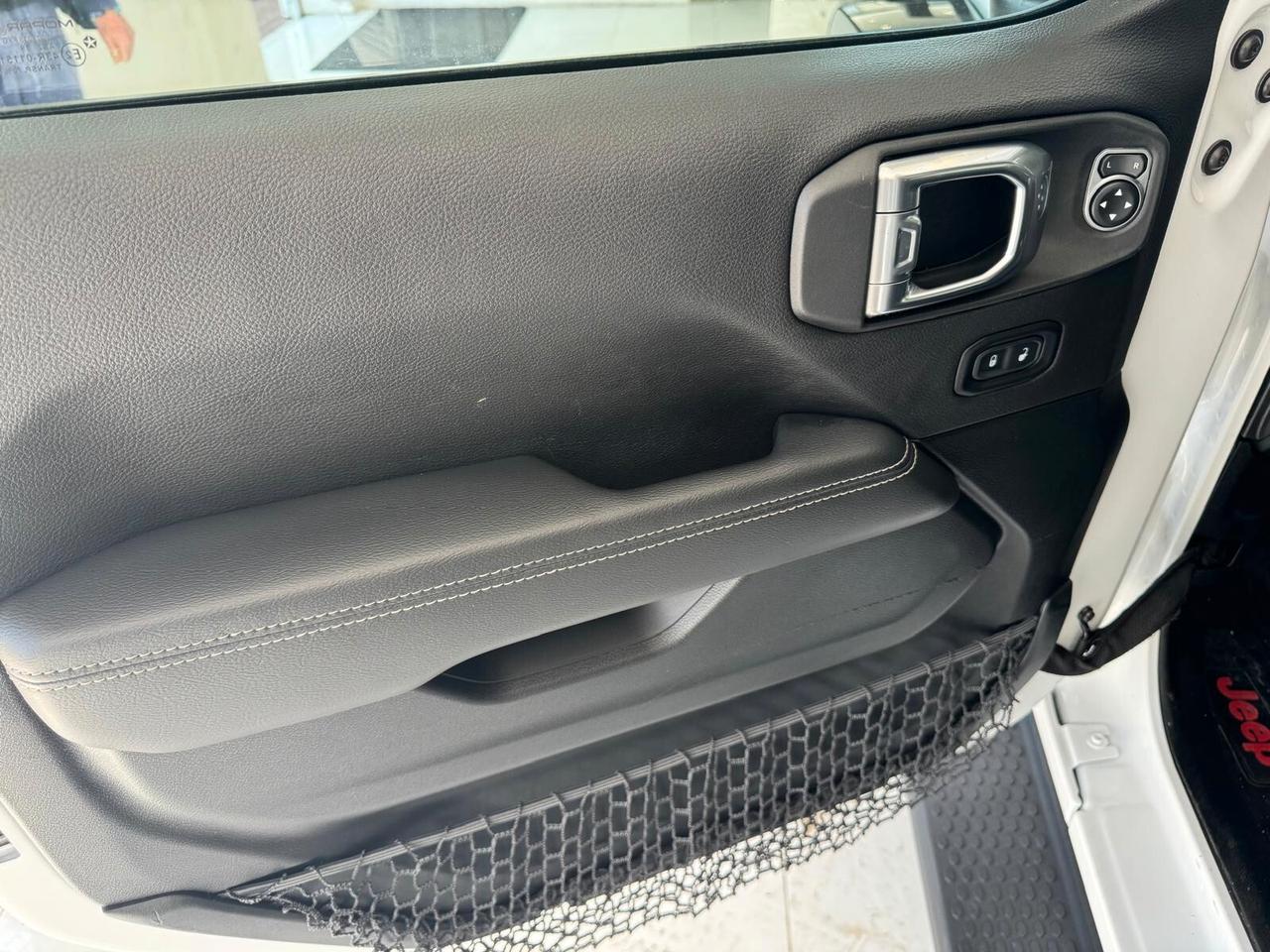 Jeep Wrangler Unlimited 2.2 Mjt II Rubicon